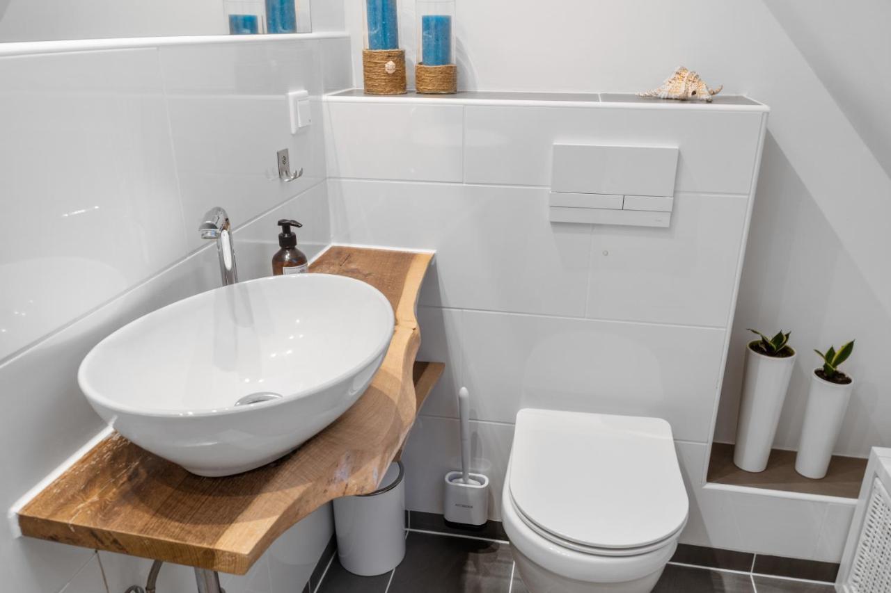 Modernes 3-Zimmer Loft Mit Balkon Hennesee 5 Min Eslohe Bagian luar foto