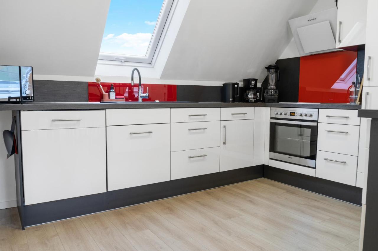 Modernes 3-Zimmer Loft Mit Balkon Hennesee 5 Min Eslohe Bagian luar foto