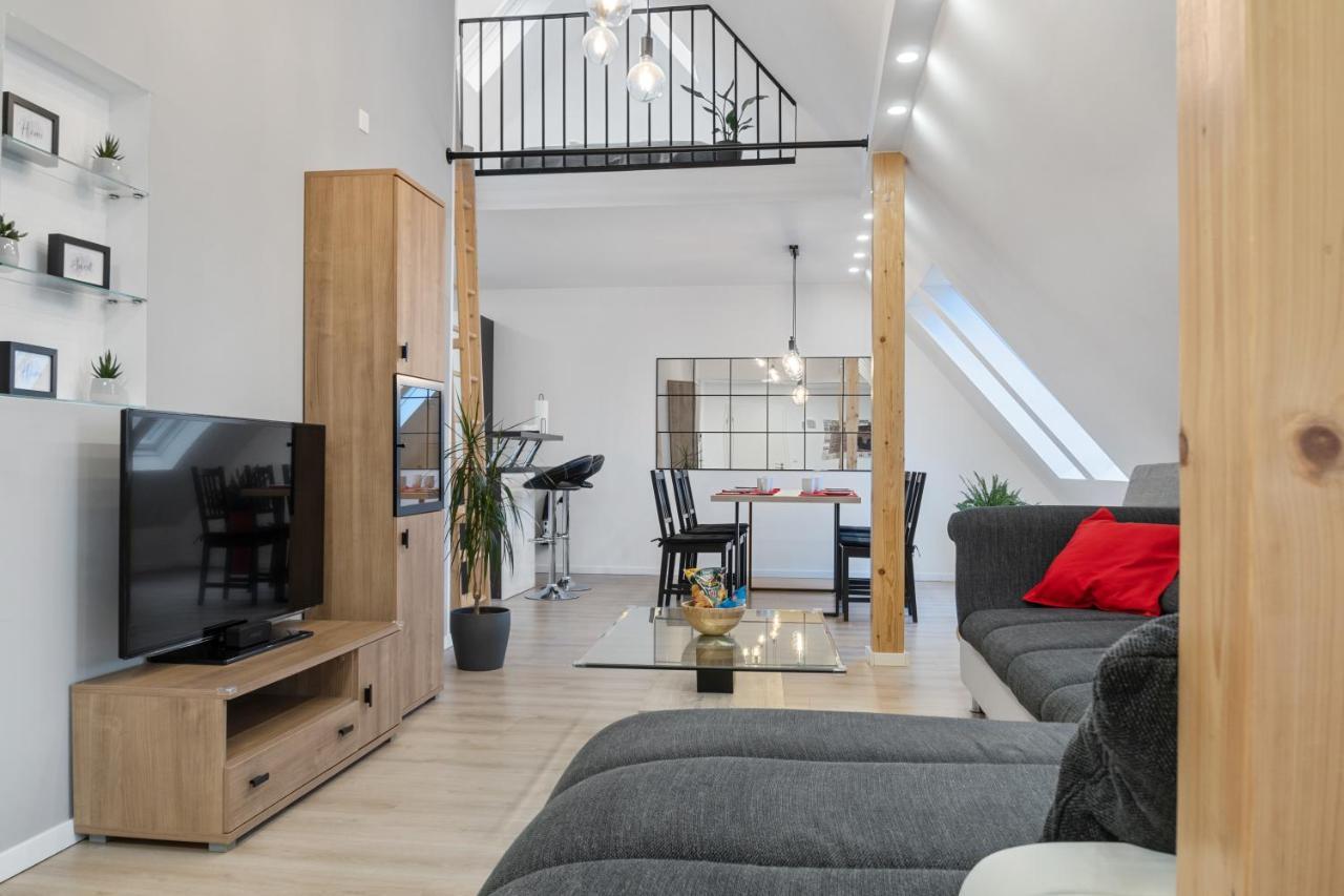 Modernes 3-Zimmer Loft Mit Balkon Hennesee 5 Min Eslohe Bagian luar foto