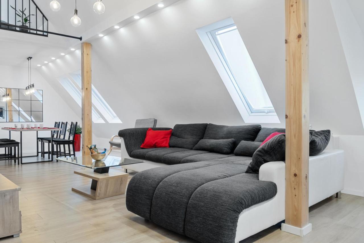 Modernes 3-Zimmer Loft Mit Balkon Hennesee 5 Min Eslohe Bagian luar foto